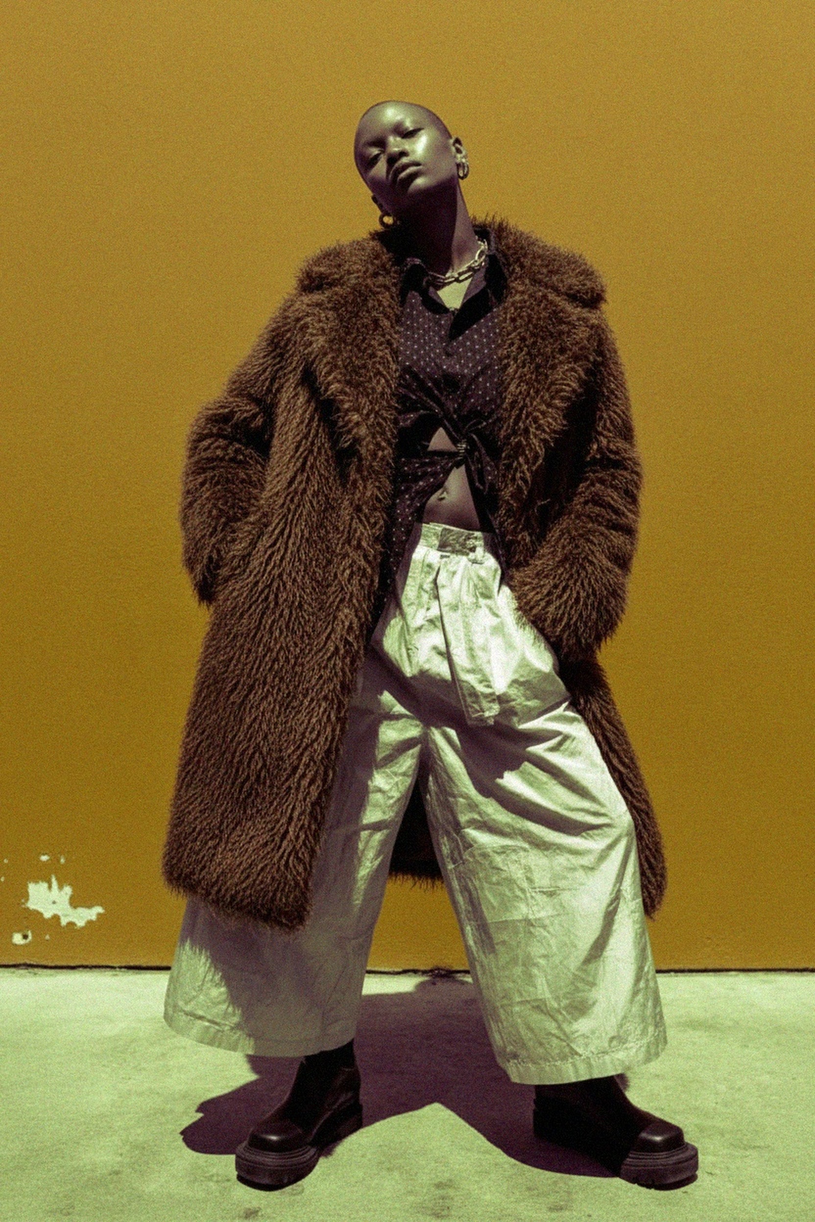 Oversize Brown Shaggy Faux Fur Long Coat zdjęcie 2