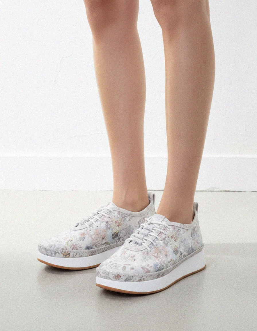 White Floral Print Platform Lace-up Sneakers zdjęcie 2