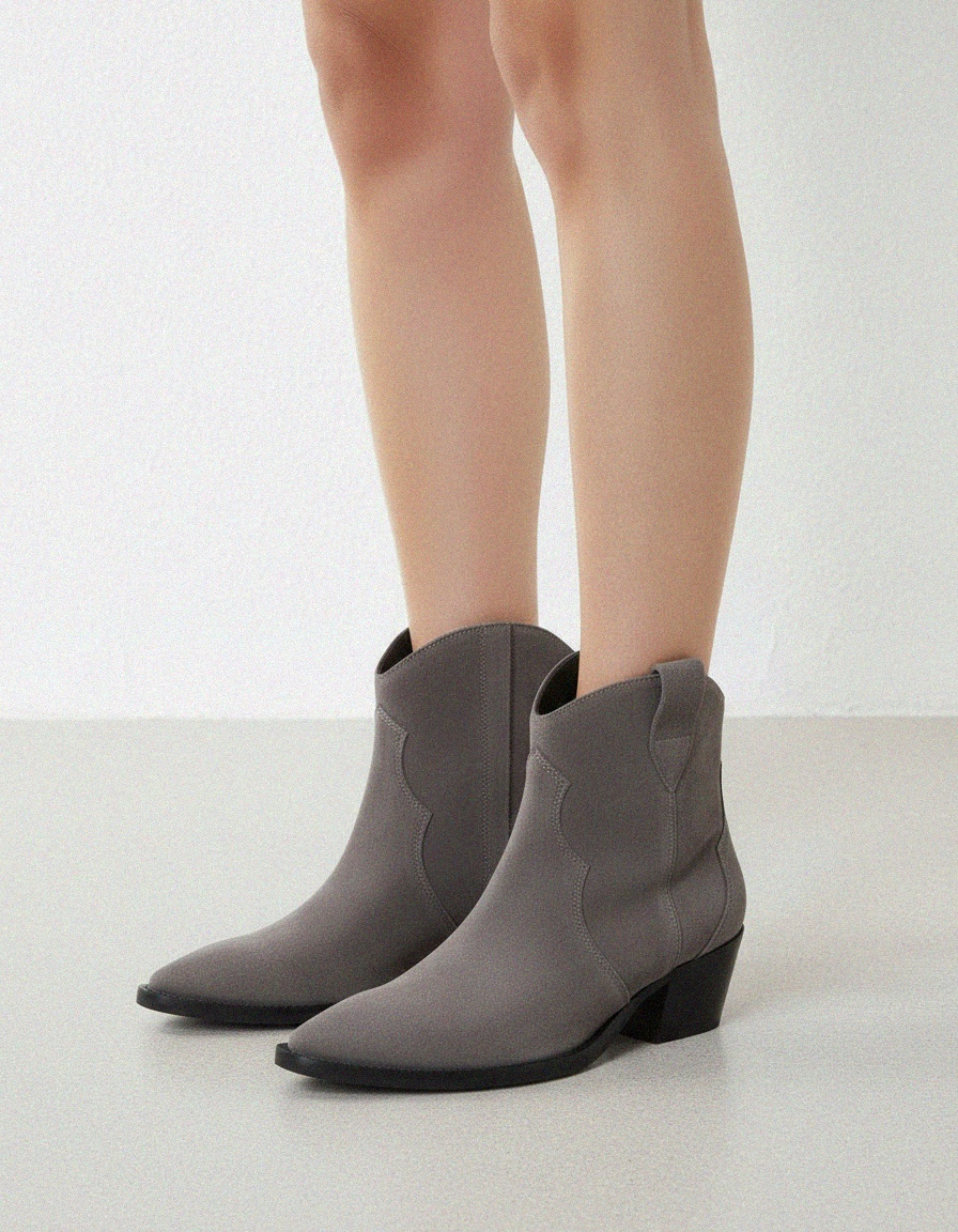 Grey Suede Pointed Toe Ankle Boots with Block Heel zdjęcie 2