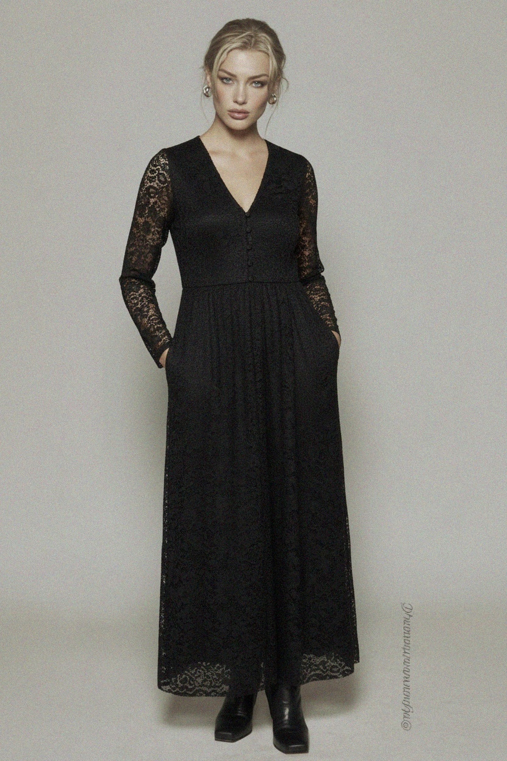 Elegant Black Lace Maxi Dress zdjęcie 2