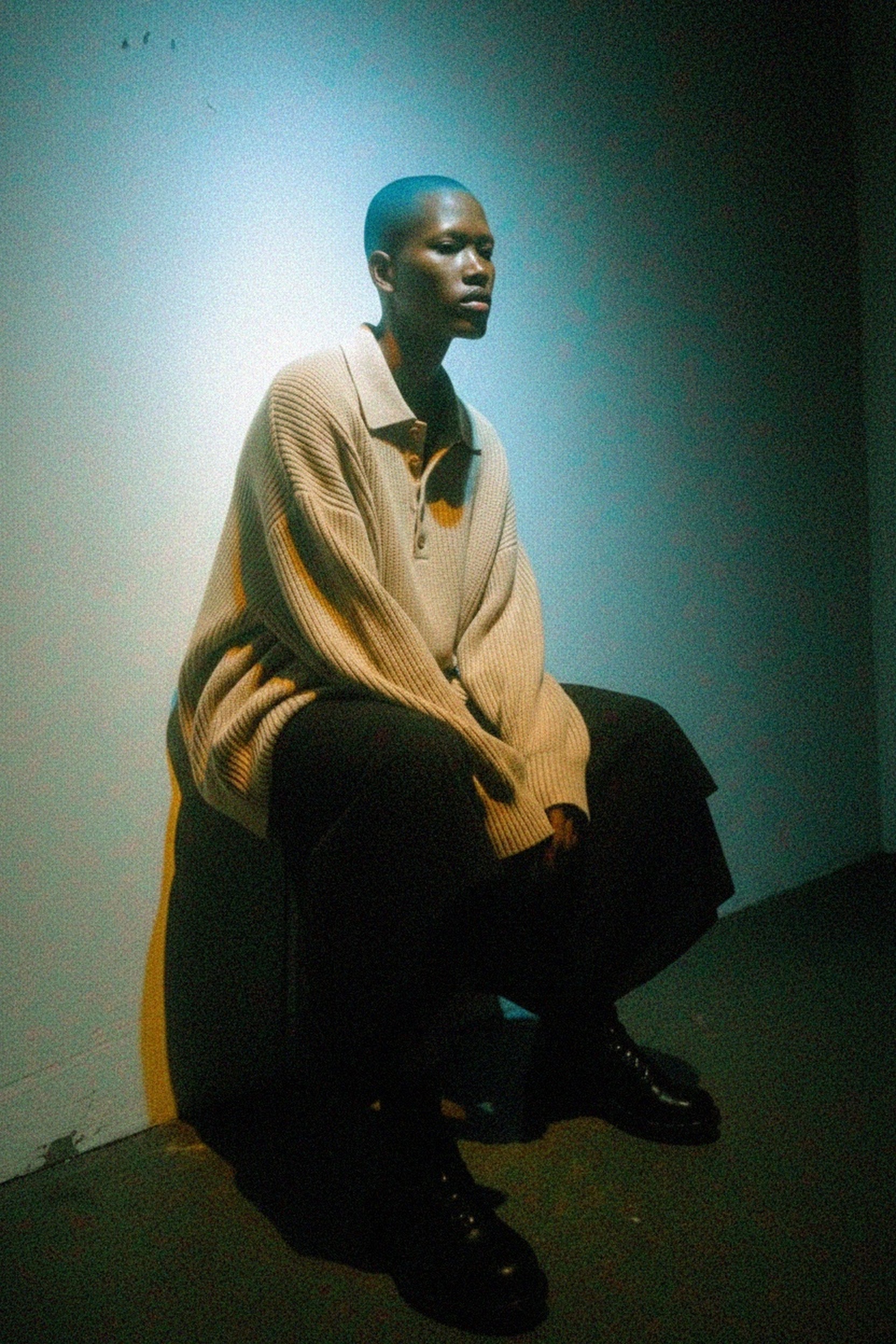 Beige Ribbed Knit Polo Sweater zdjęcie 2