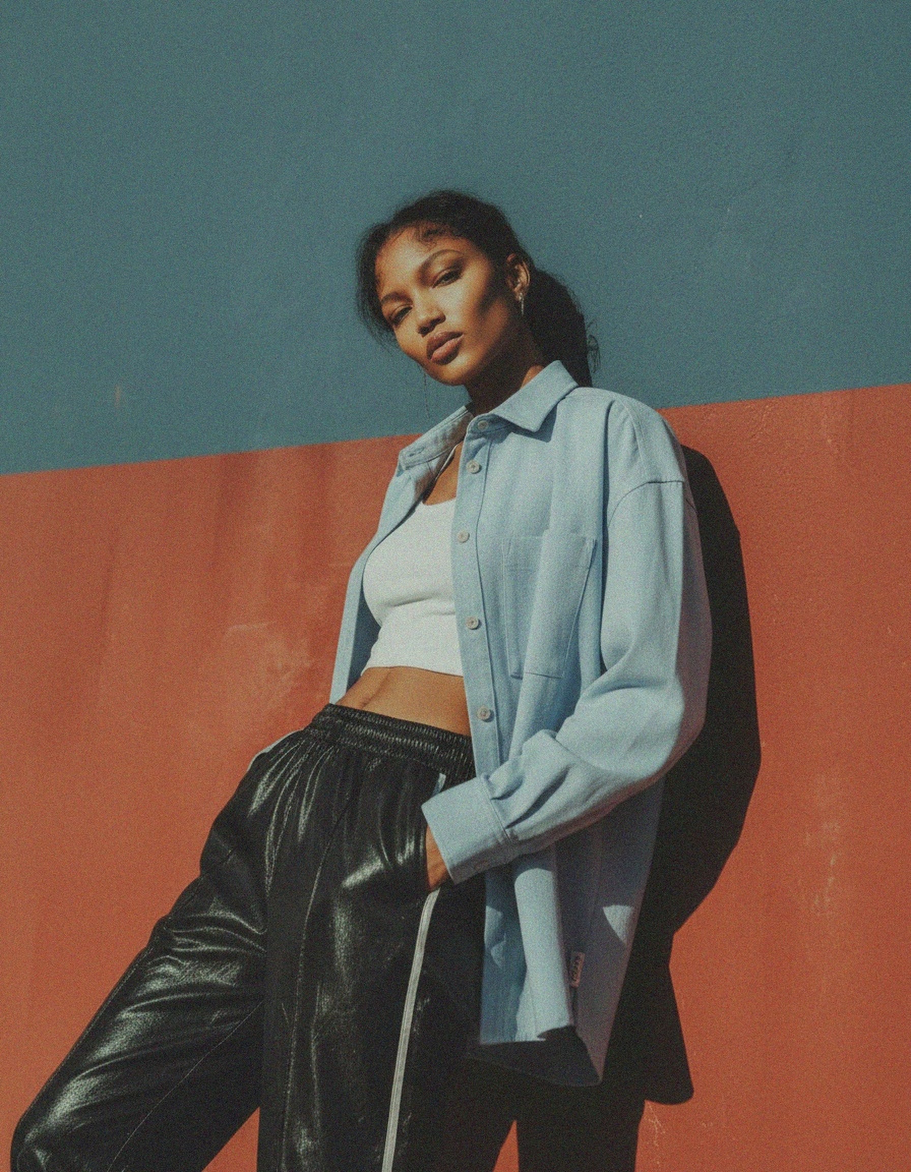 Oversized Light Blue Button-Up Shirt zdjęcie 2