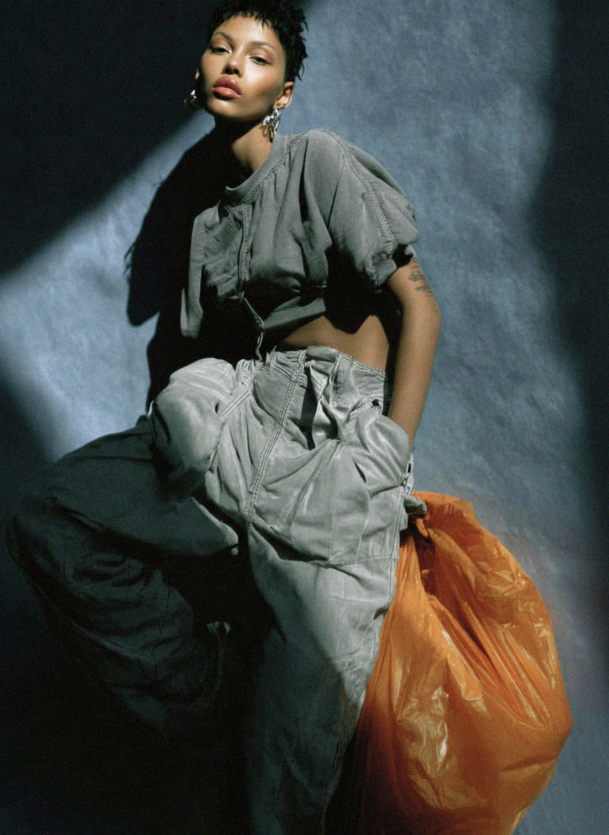 Classic Grey Knit Cardigan with Front Pockets zdjęcie 3