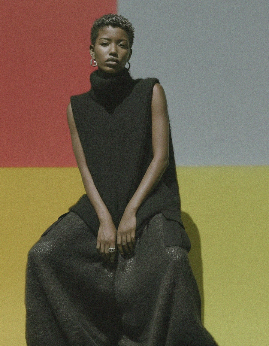 Black Regular Fit Cargo Pants with Utility Pockets zdjęcie 3