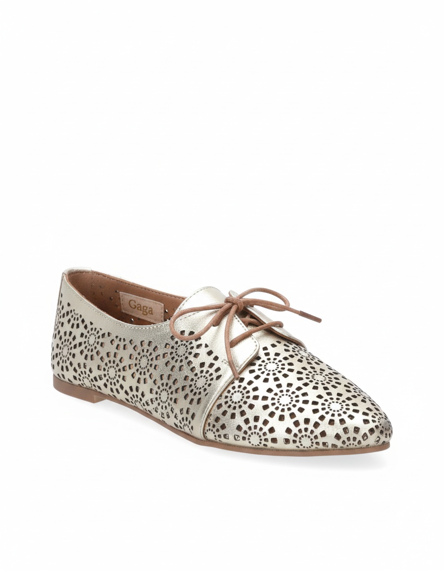 Złote perforowane płaskie buty ze szpiczastym noskiem zdjęcie 1