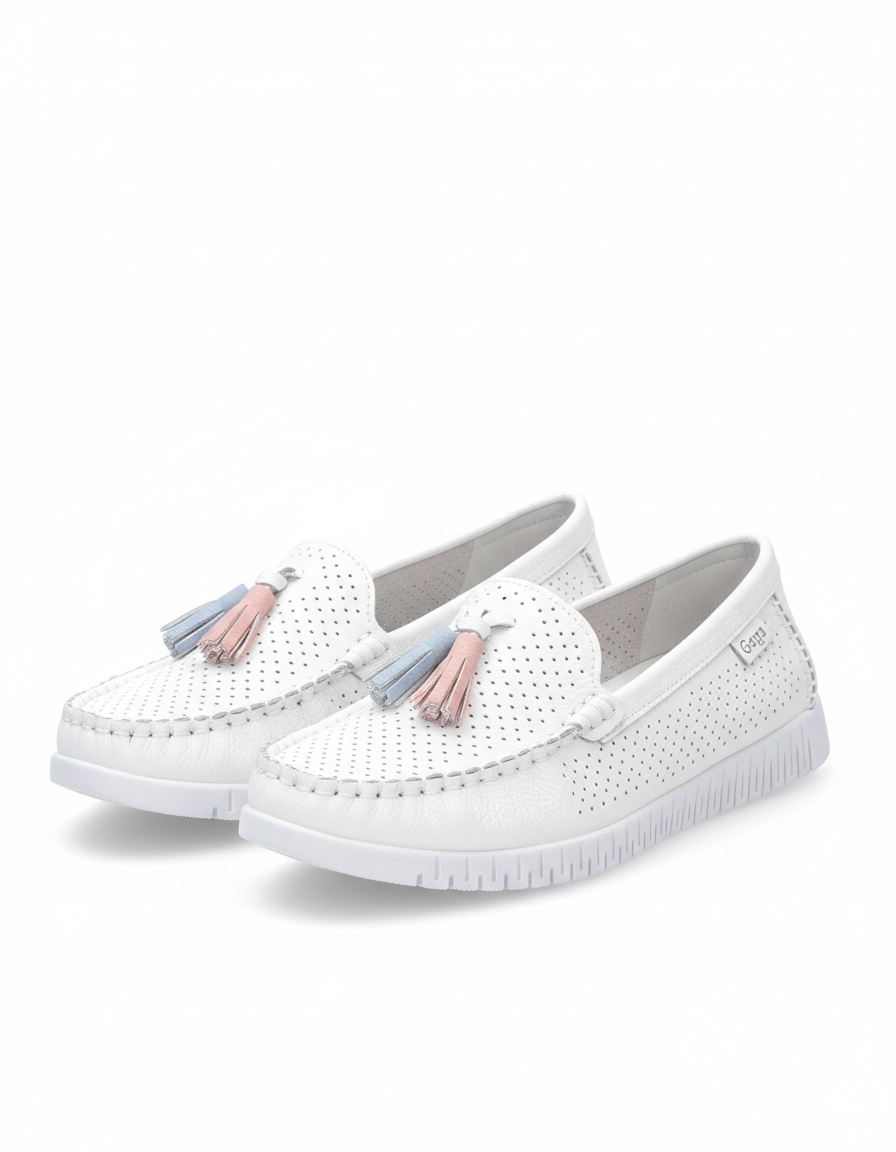 White Perforated Loafers with Pastel Tassels zdjęcie 1