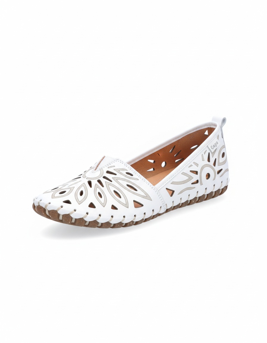 White Perforated Comfort Slip-On Flats zdjęcie 1