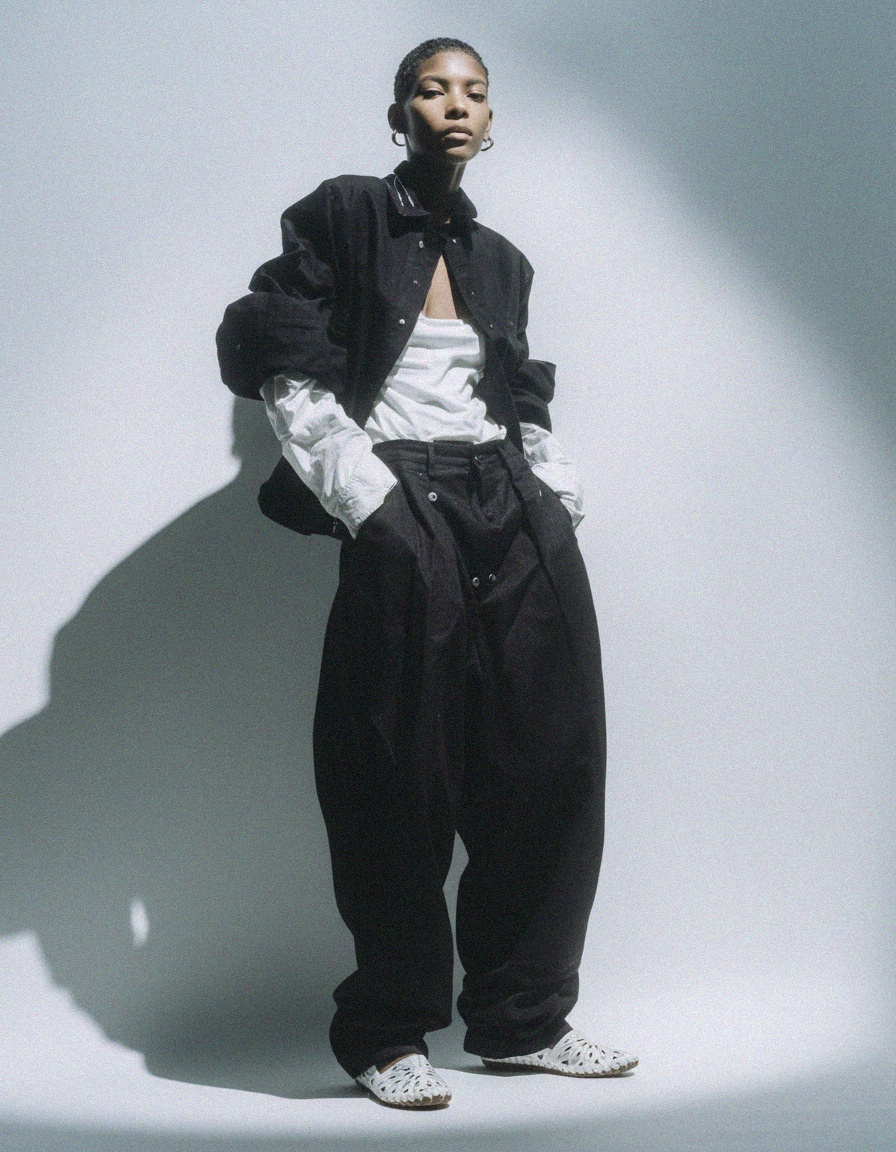 Białe, perforowane, komfortowe, wsuwane półbuty zdjęcie 3