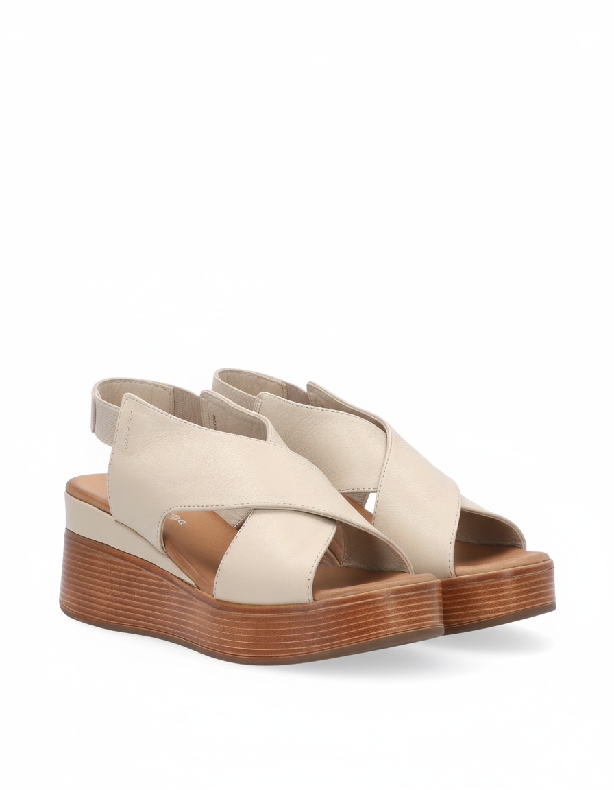 Beige Platform Sandals with Criss-Cross Straps zdjęcie 1