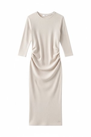 Sukienka midi z prążkowanej dzianiny z rękawami 3/4