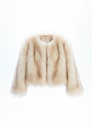 Puszysta, sztuczna kurtka oversize