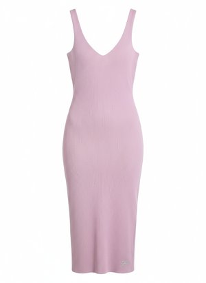 Sukienka midi z prążkowanego materiału z dekoltem w serek i bez rękawów – różowa