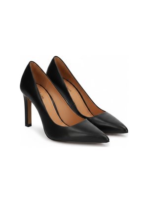 Classic Black Leather Pointed-Toe Pumps