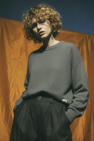 Miękki szary sweter oversize