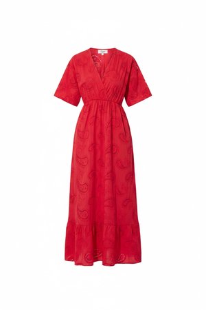 Czerwona sukienka maxi z oczkami w stylu paisley