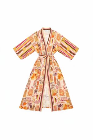 Żywe, wzorzyste, długie kimono narzutka