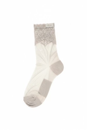 Sheer Ankle Socks with Delicate Lace Trim
