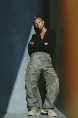 Cropped Black Cardigan with Puffed Sleeves