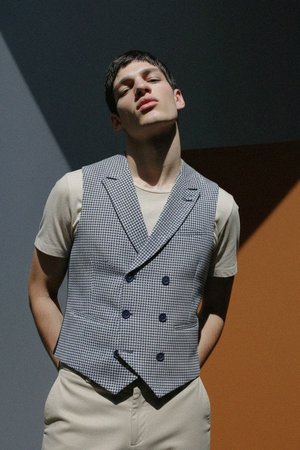 Stylowy, wzorzysty top dwurzędowy