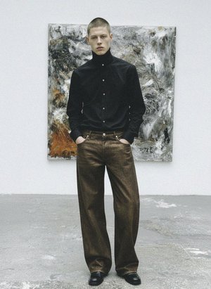 Jeansy z szerokimi nogawkami w kolorze postarzanego brązu