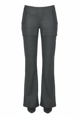 Czarne spodnie cargo z rozszerzanymi nogawkami